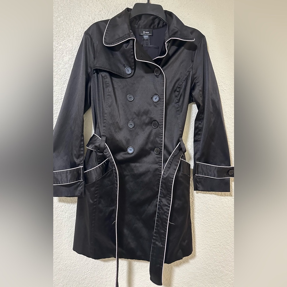Bwear Black Trench Coat with White Piping